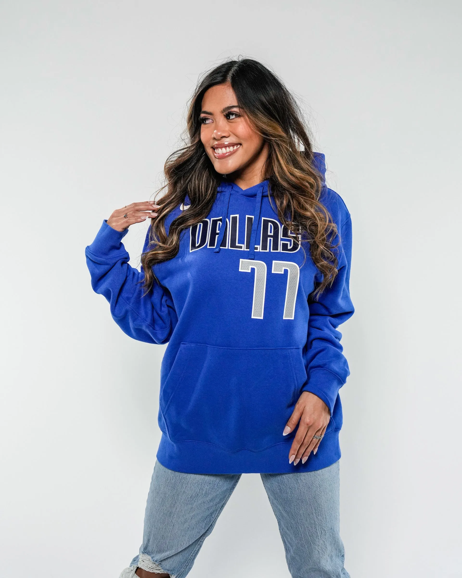 DALLAS MAVERICKS NIKE LUKA DONČIĆ NAME & NUMBER HOODIE