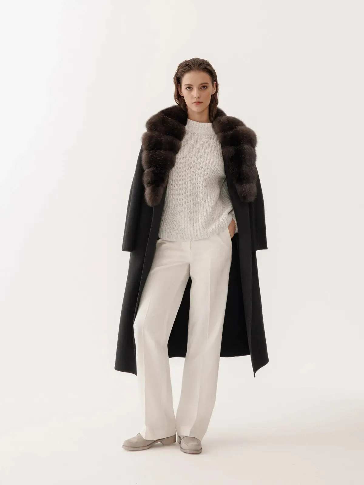 English collar cashmere coat in Barguzin sable