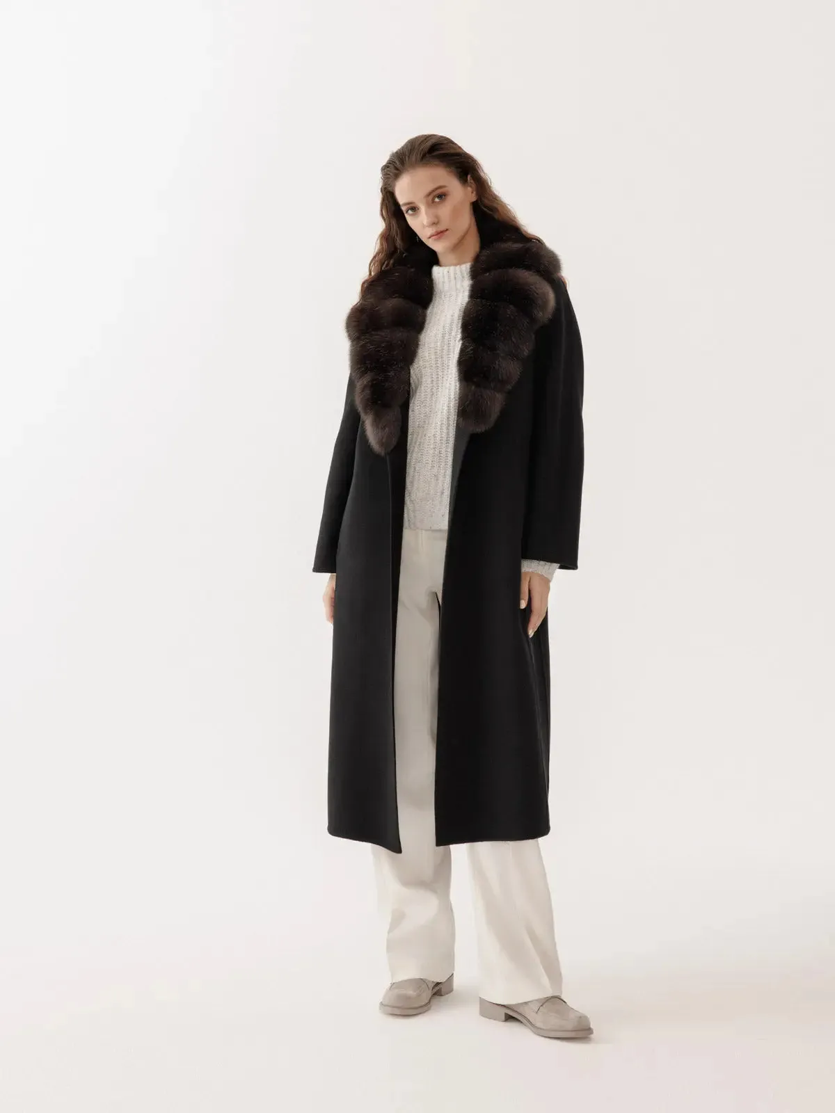 English collar cashmere coat in Barguzin sable