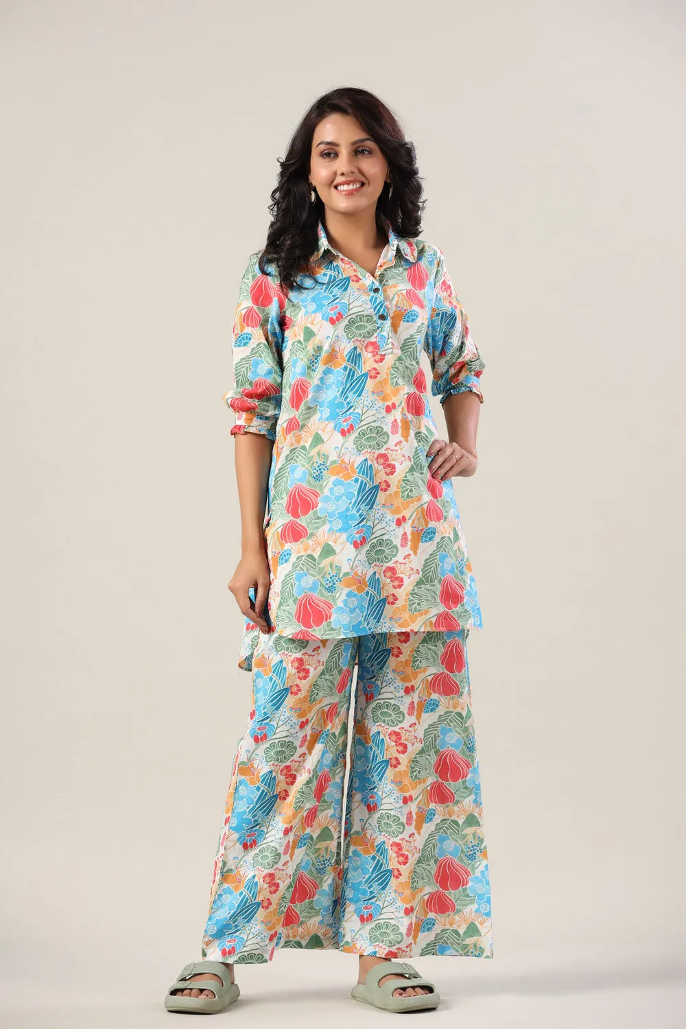 Floral Jaal on Collared Palazzo Set