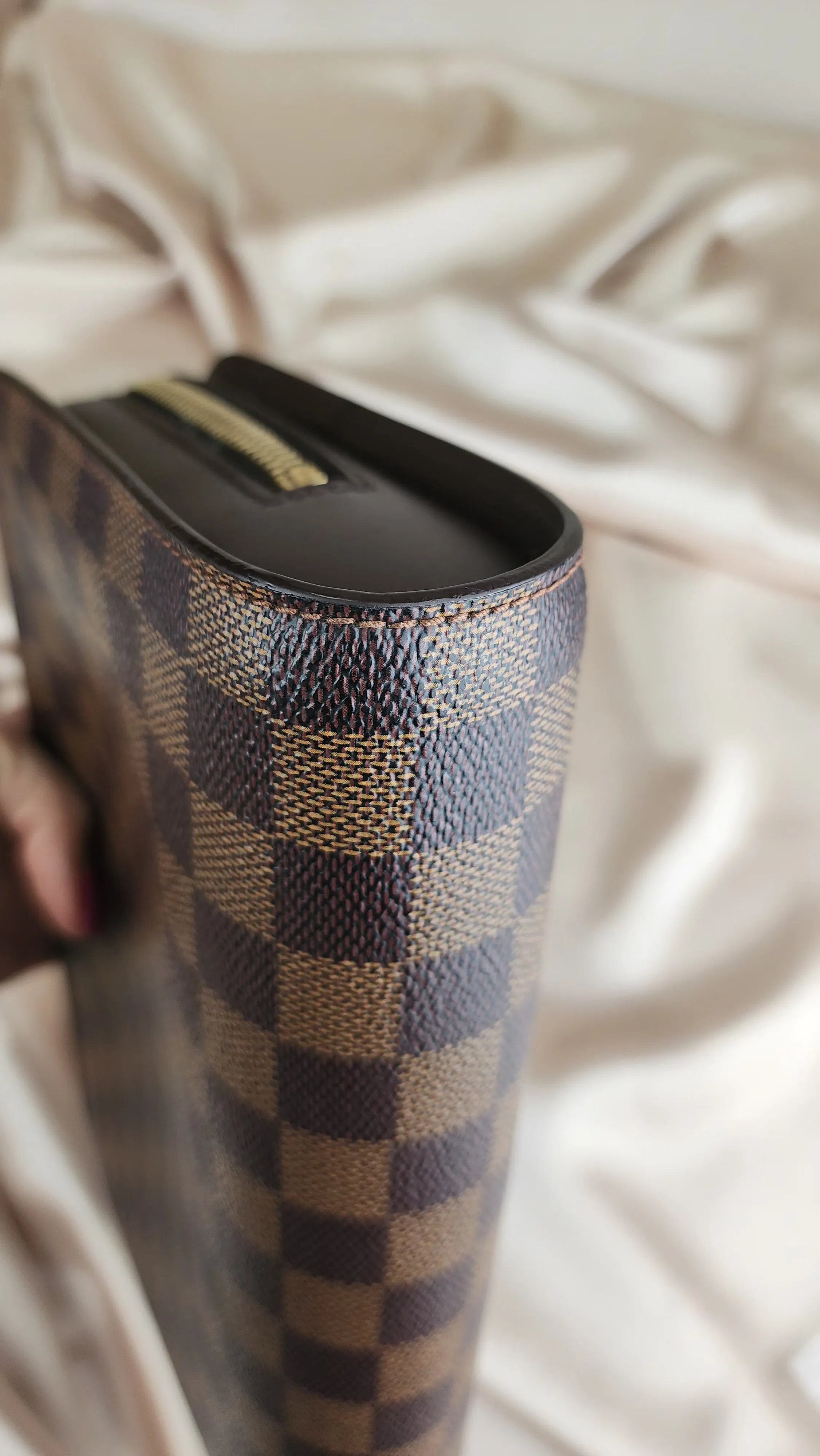 Louis Vuitton Damier Ebene Saint Louis Clutch
