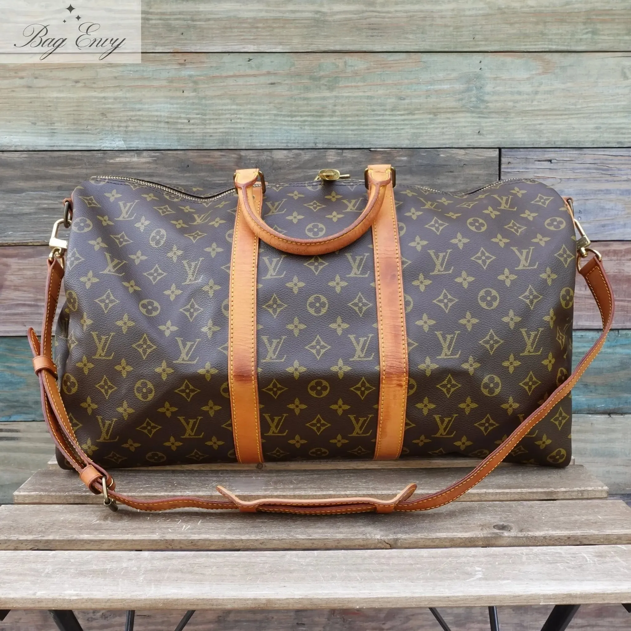 LOUIS VUITTON Monogram Keepall Bandoulière 50