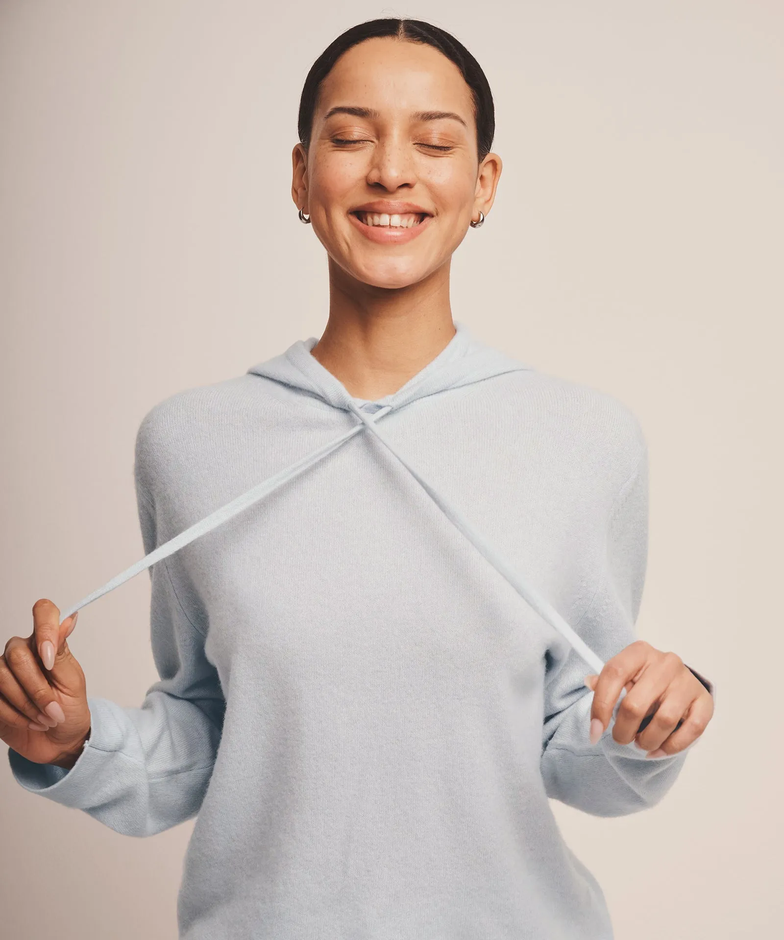 The Off-Duty Cashmere Hoodie